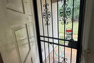 12335 W Village Dr, Houston, TX 77039 - Photo 49