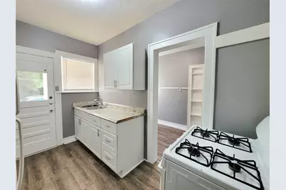 1238 Peden Street #2, Houston, TX 77006 - Photo 11