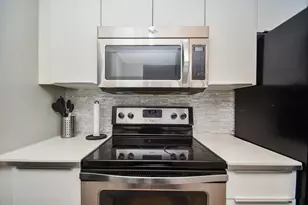 3525 Sage Rd, Houston, TX 77056 - Photo 15