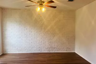 7423 Cook Rd, Houston, TX 77072 - Photo 3