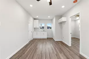 7010 Brownsville St, Houston, TX 77020 - Photo 5