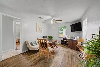 1019 Bertrand Street, Conroe, TX 77301 - Photo 5