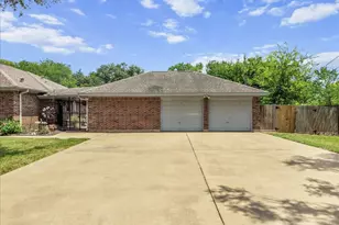 5255 Beaver Rd, Santa Fe, TX 77517 - Photo 5
