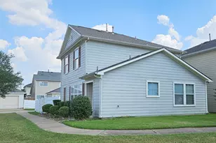 1707 Nichole Woods Dr, Houston, TX 77047 - Photo 3