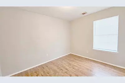 1707 Nichole Woods Drive, Houston, TX 77047 - Photo 11