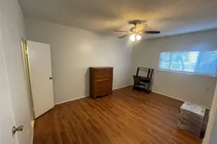 7135 N Holiday Dr, Galveston, TX 77550 - Photo 9