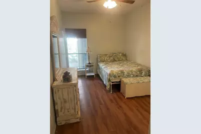 7135 N Holiday Drive, Galveston, TX 77550 - Photo 3