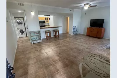7135 N Holiday Drive, Galveston, TX 77550 - Photo 7