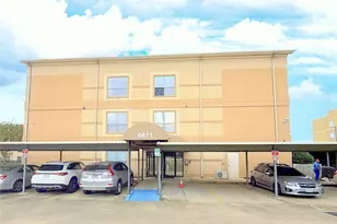 6611 W Sam Houston Pkwy S, Houston, TX 77072 - Photo 1
