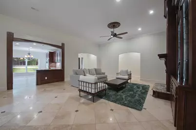 700 Carriage Hills Boulevard, Conroe, TX 77384 - Photo 11