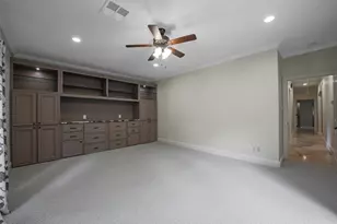 700 Carriage Hills Blvd, Conroe, TX 77384 - Photo 25