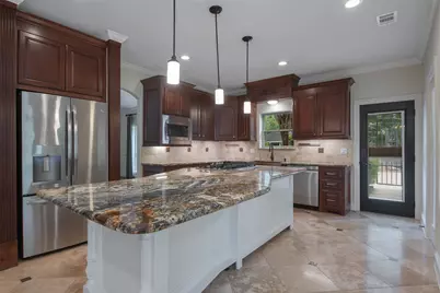 700 Carriage Hills Boulevard, Conroe, TX 77384 - Photo 15