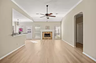 4502 Casey Cir, Sugar Land, TX 77479 - Photo 7