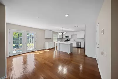 5203 Chantilly Lane, Houston, TX 77092 - Photo 3