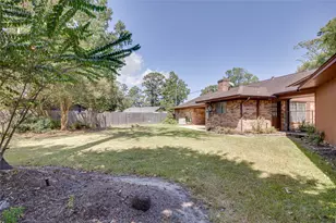 5821 Russell Ln Ln, Baytown, TX 77521 - Photo 31