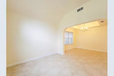 14938 Brightbrook Drive, Houston, TX 77095 - Photo 11