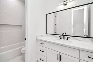 3915 Tuam St, Houston, TX 77004 - Photo 5