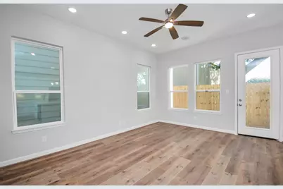 2333 Hoskins Drive, Houston, TX 77080 - Photo 5