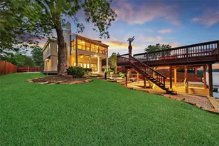 734 Lake View Dr, Montgomery, TX 77356 - Photo 37