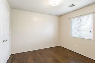 11015 Shumard Oak Ct, Houston, TX 77065 - Photo 17