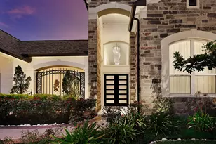 25031 Karacabey Ct, The Woodlands, TX 77389 - Photo 3