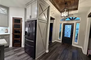 756 Angus Trail, Angleton, TX 77515 - Photo 5