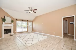 827 N Wellsford Dr, Pearland, TX 77584 - Photo 9