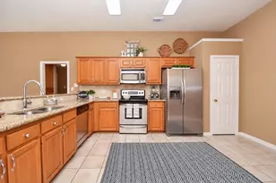 827 N Wellsford Dr, Pearland, TX 77584 - Photo 13