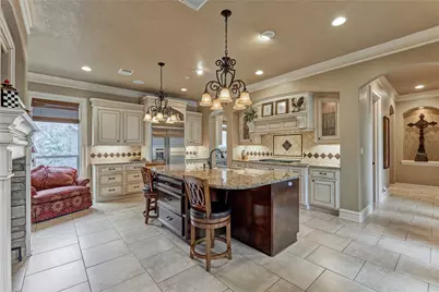 111 Marseille, Montgomery, TX 77356 - Photo 15