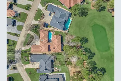 111 Marseille, Montgomery, TX 77356 - Photo 3