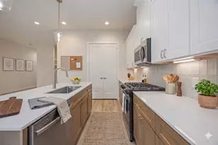 6112 De Campo St, Houston, TX 77091 - Photo 1
