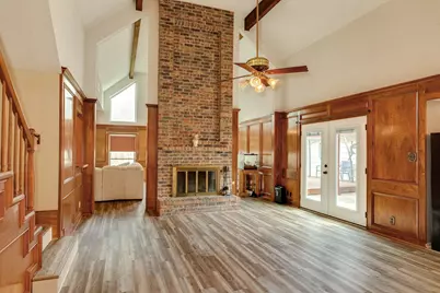 304 Arrowwood Street, Lake Jackson, TX 77566 - Photo 5