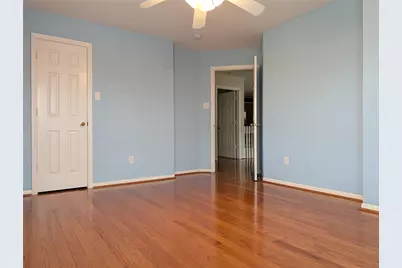 6018 Briar Hill Court, Sugar Land, TX 77479 - Photo 13