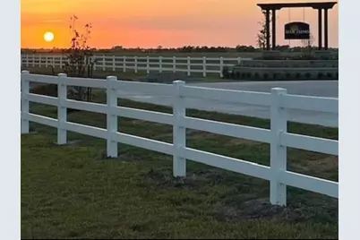 1071 Allie Lane, Dayton, TX 77535 - Photo 5