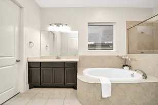 9814 Carver Dr, Rosharon, TX 77583 - Photo 13