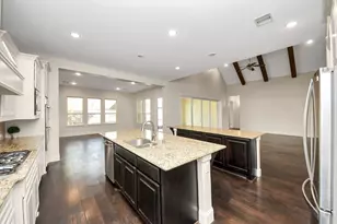 9814 Carver Dr, Rosharon, TX 77583 - Photo 9