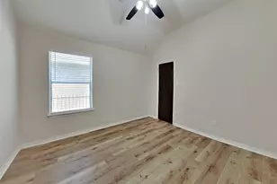 8506 Hunters Village Dr, Humble, TX 77346 - Photo 13