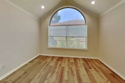 8506 Hunters Village Drive, Humble, TX 77346 - Photo 19