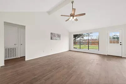 222 Tara Plantation Drive, Richmond, TX 77469 - Photo 7