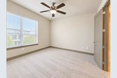 10402 Town and Country Way #501, Houston, TX 77024 - Photo 9