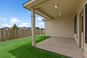 1906 Sonoma Breeze Dr, Houston, TX 77049 - Photo 29