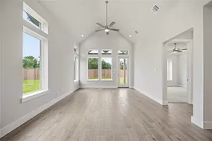 2851 Elm Crk Wy, Iowa Colony, TX 77583 - Photo 15