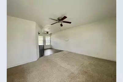 1754 W 6th Street, Freeport, TX 77541 - Photo 3