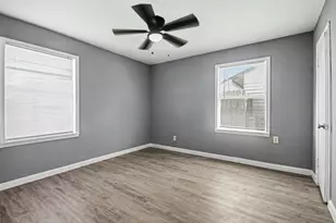 123 5th St, Brazoria, TX 77422 - Photo 9