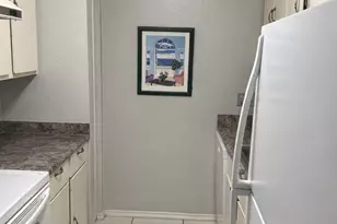 3546 Ocee St, Houston, TX 77063 - Photo 9
