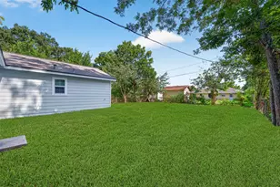 7542 Bywood St, Houston, TX 77028 - Photo 27