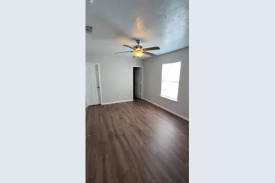 7542 Bywood Street, Houston, TX 77028 - Photo 5
