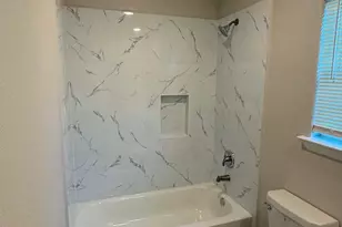7542 Bywood St, Houston, TX 77028 - Photo 3