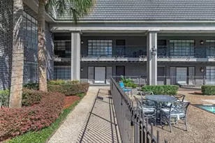 2322 Richton St, Houston, TX 77098 - Photo 3