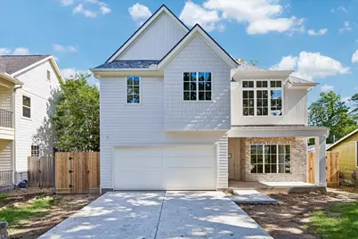 1050 W 42nd Street, Houston, TX 77018 - Photo 1